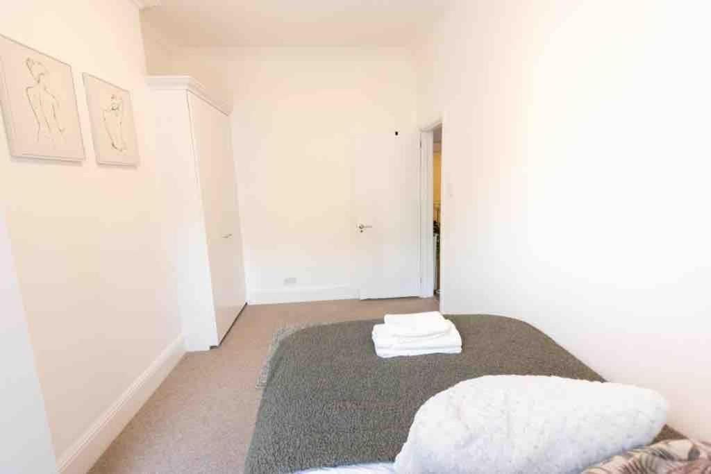 Lovely 2 Bedroom Apartment In Chelsea Sw3 London Eksteriør bilde